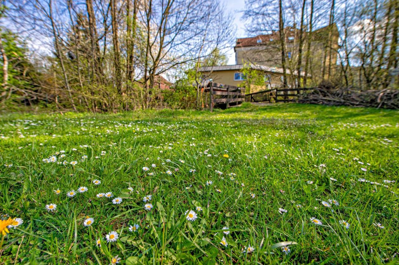 Hotel Wiental Pressbaum Buitenkant foto