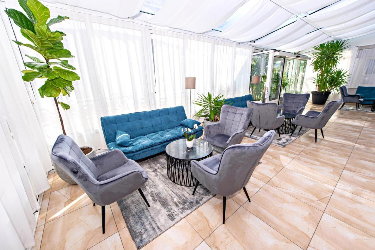 Hotel Wiental Pressbaum Buitenkant foto