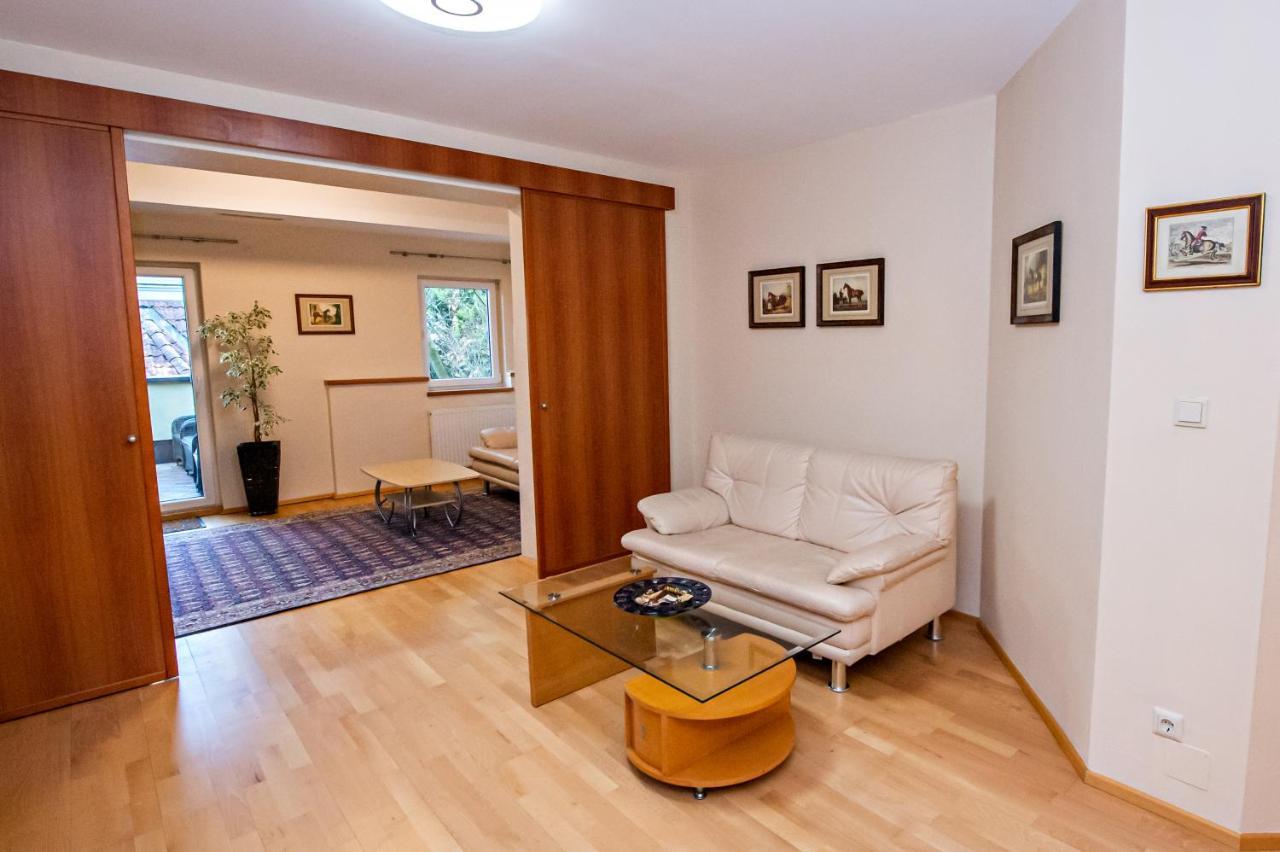 Hotel Wiental Pressbaum Buitenkant foto